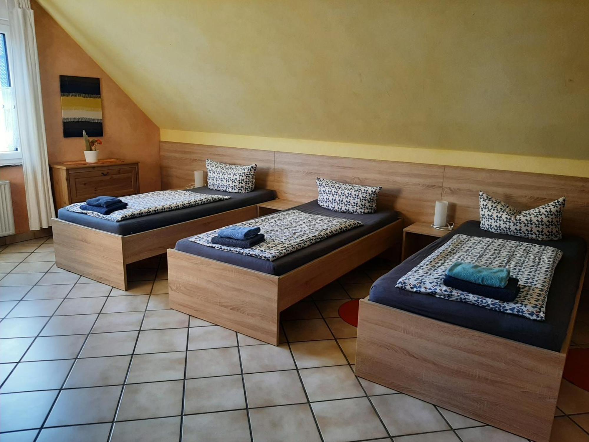 Haus Roseneck-Pension Am Stadtrand Borchen Δωμάτιο φωτογραφία