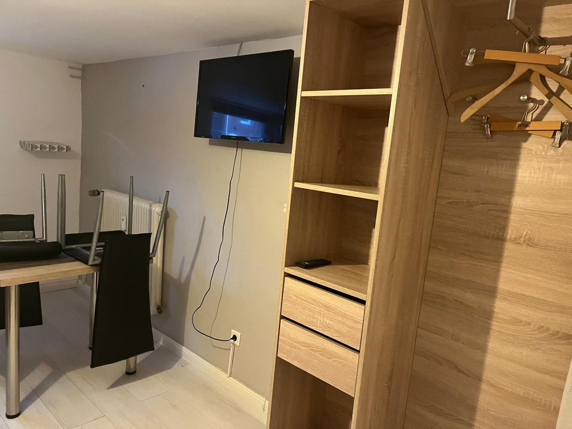 Haus Roseneck-Pension Am Stadtrand Borchen Δωμάτιο φωτογραφία